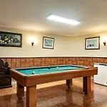 וילה Residential Cul-de-sac Walking Distance To Centre, Private Pool, Free Ac Wifi *
