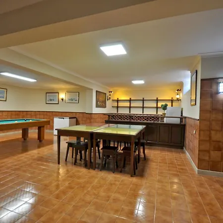 Private Pool Walking Distance To The Centre Loule