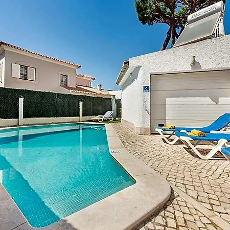 Villa Residential Cul-de-sac Walking Distance To Centre, Private Pool, Free Ac Wifi