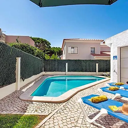 Residential Cul-de-sac Walking Distance To Centre, Private Pool, Free Ac Wifi Villa Quarteira