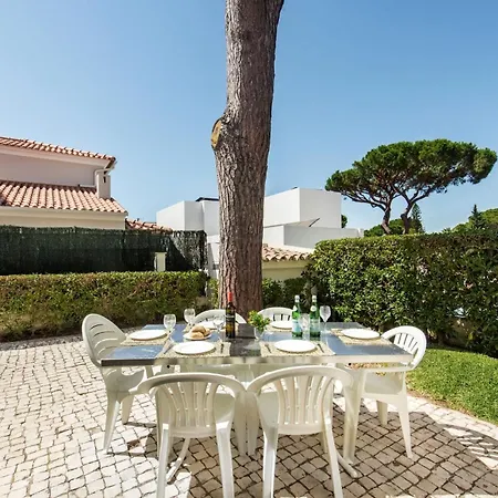 Willa Residential Cul-de-sac Walking Distance To Centre, Private Pool, Free Ac Wifi *